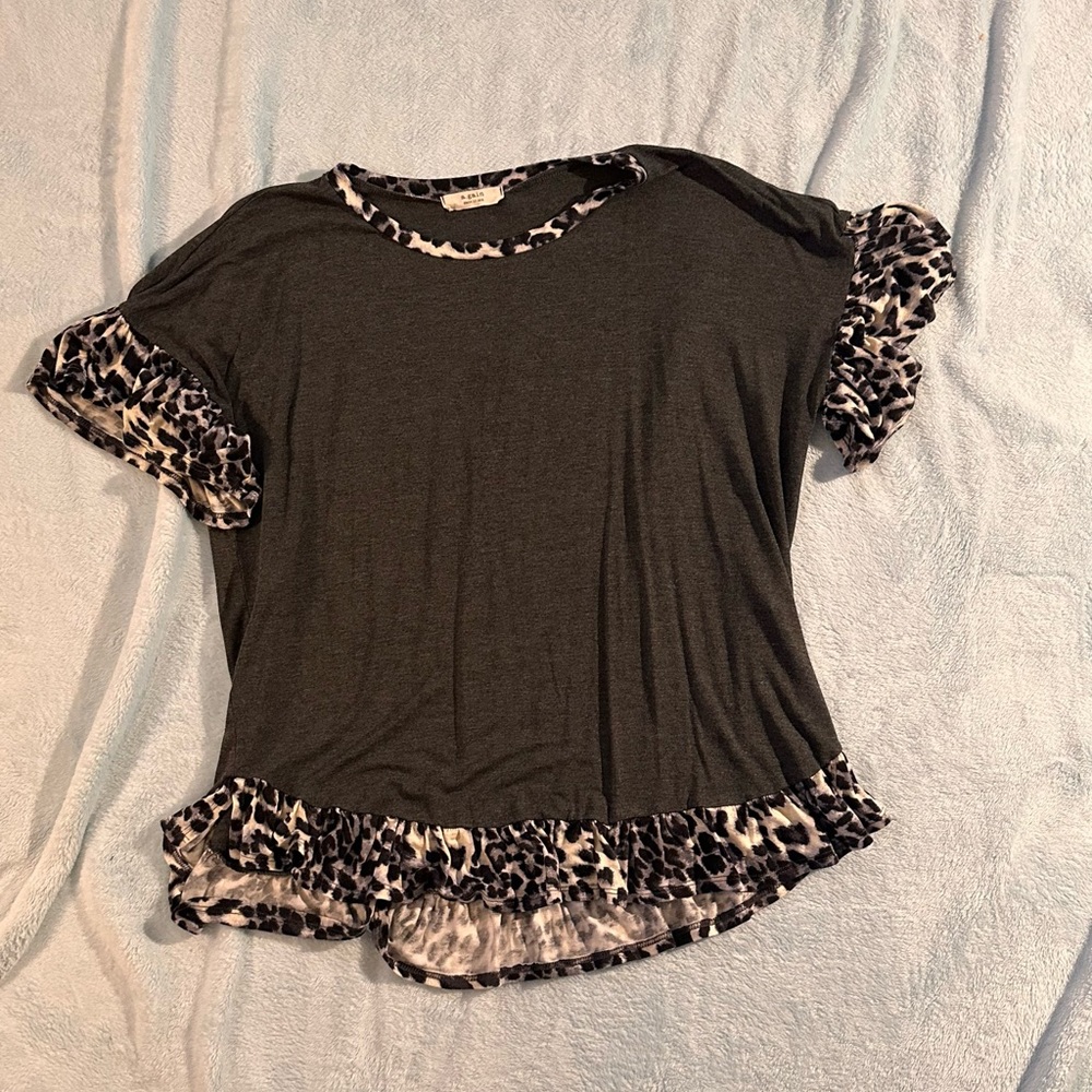 Leopard ruffle sleeve blouse